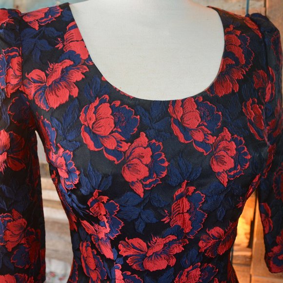 Floral Dress - Picture 2 of 4